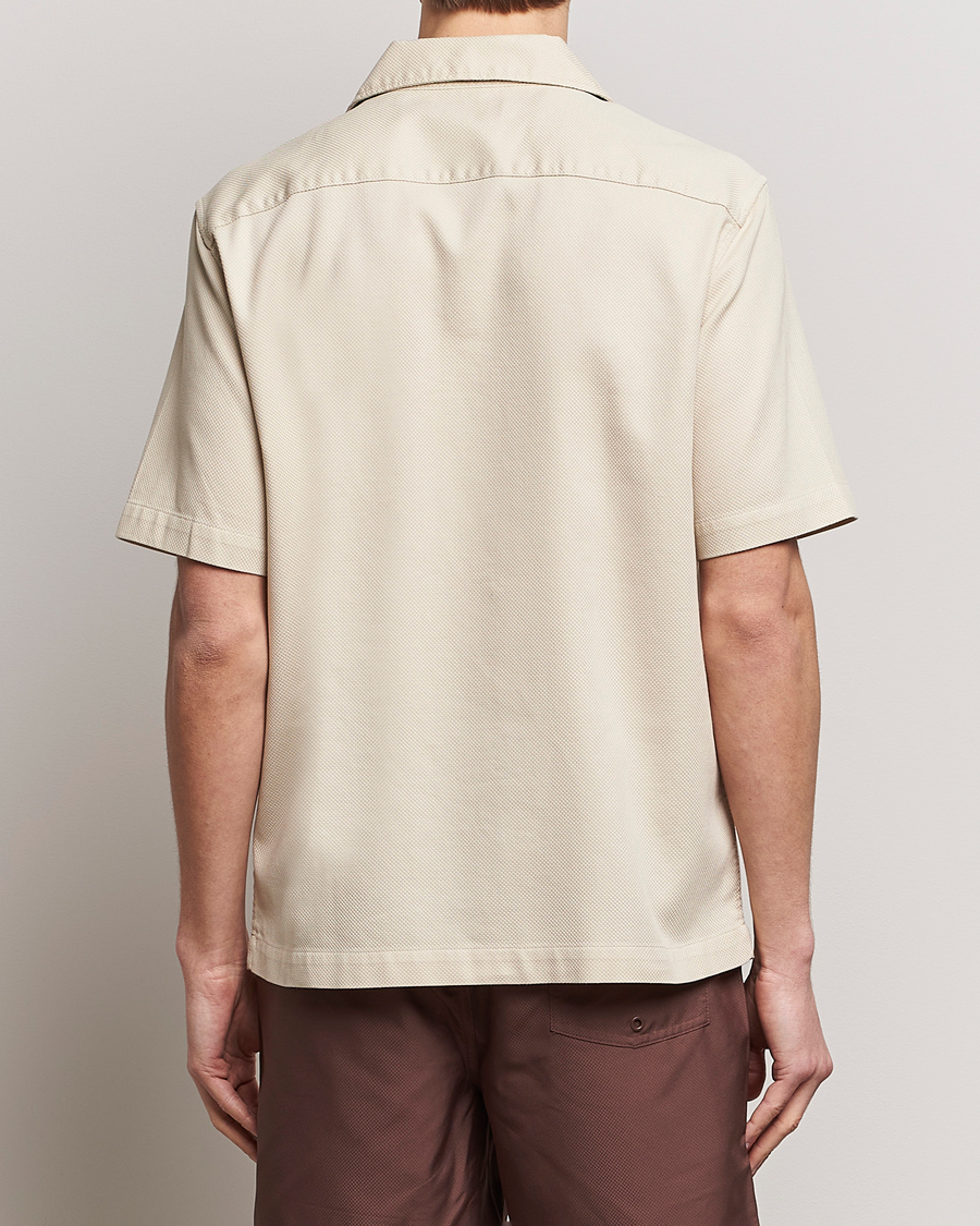 Herre | Skjorter | Fred Perry | Pique Textured Short Sleeve Shirt Oatmeal