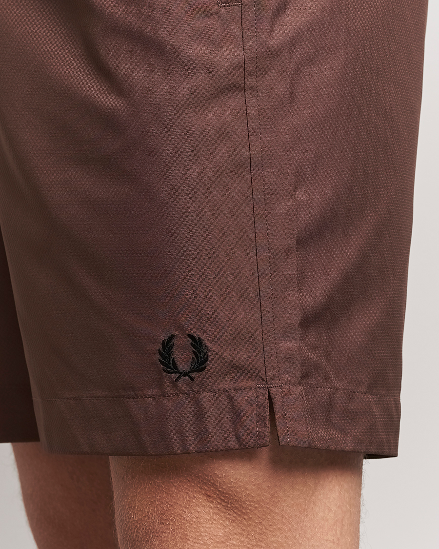 Herre | Badebukser | Fred Perry | Classic Swimshorts Brick Red