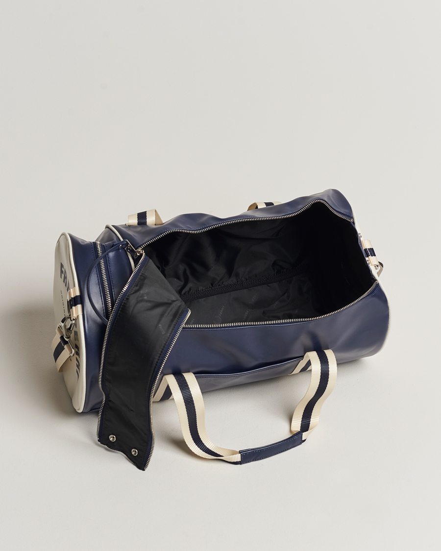 Herre | Fred Perry Classic Barrel Bag Navy/Ecru | Fred Perry | Classic Barrel Bag Navy/Ecru