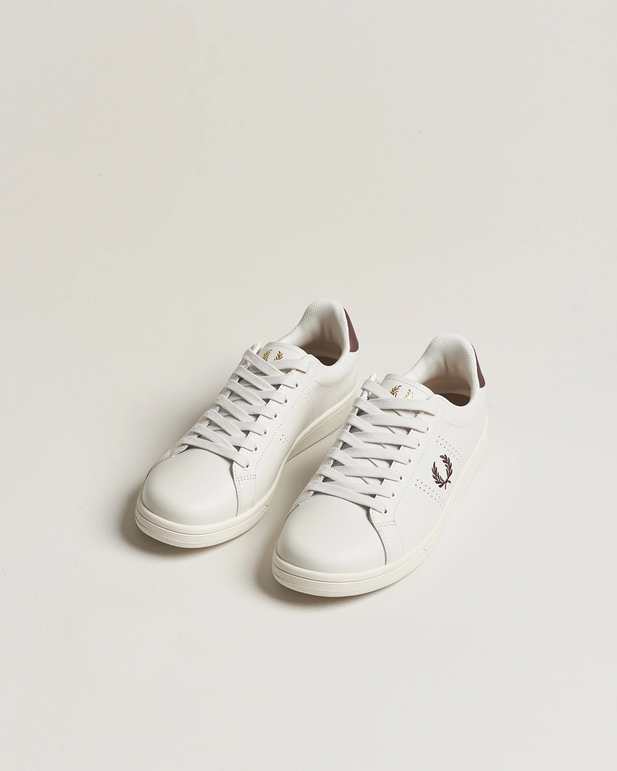 Herre | Hvide sneakers | Fred Perry | B721 Leather Sneaker Porcelain/Brick Red