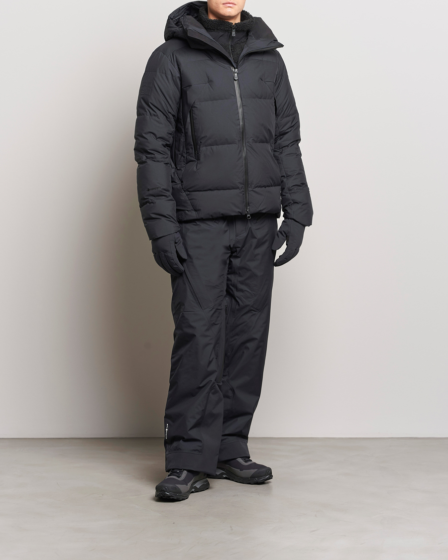 Herre | Jakker | Sail Racing | Black Ice Gore-Tex Hooded Down Jacket Carbon