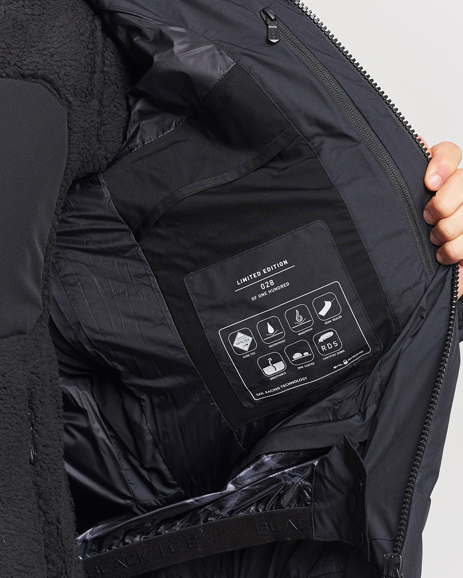 Herre | Jakker | Sail Racing | Black Ice Gore-Tex Hooded Down Jacket Carbon
