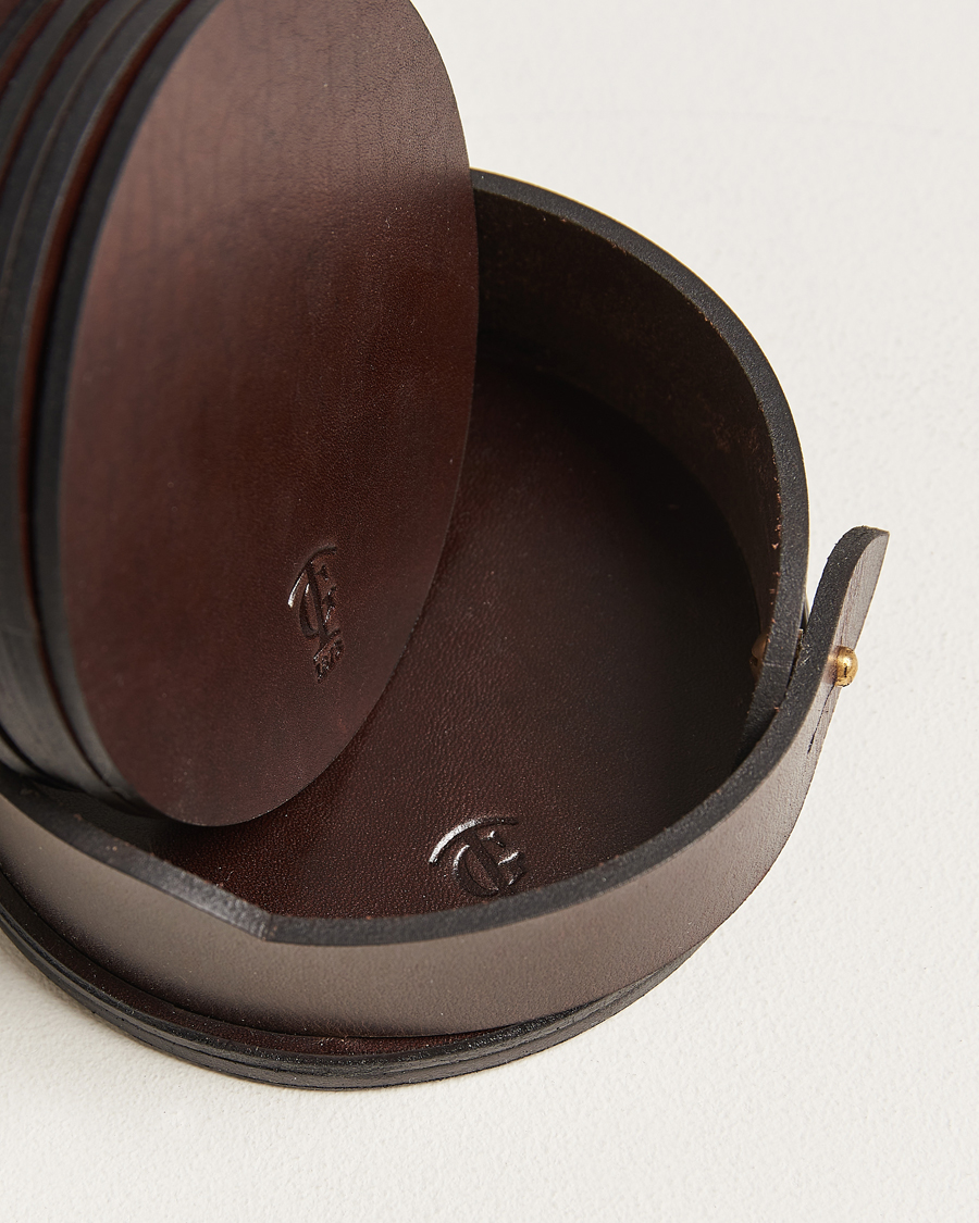 Herr | Livsstil | Tärnsjö Garveri | Leather Coaster Set 006 Dark Brown