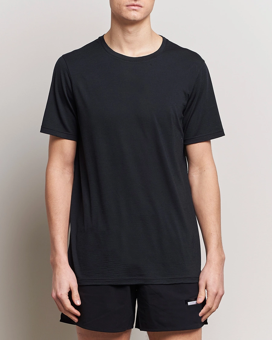 Herre | T-Shirts | Houdini | Desoli Merino T-Shirt True Black