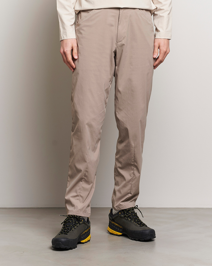 Herre | Bukser | Houdini | Wadi Ultralight Pants Misty Beach