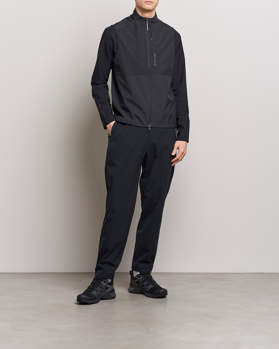Herre | Trøjer | Houdini | Pace Hybrid Softshell Vest True Black