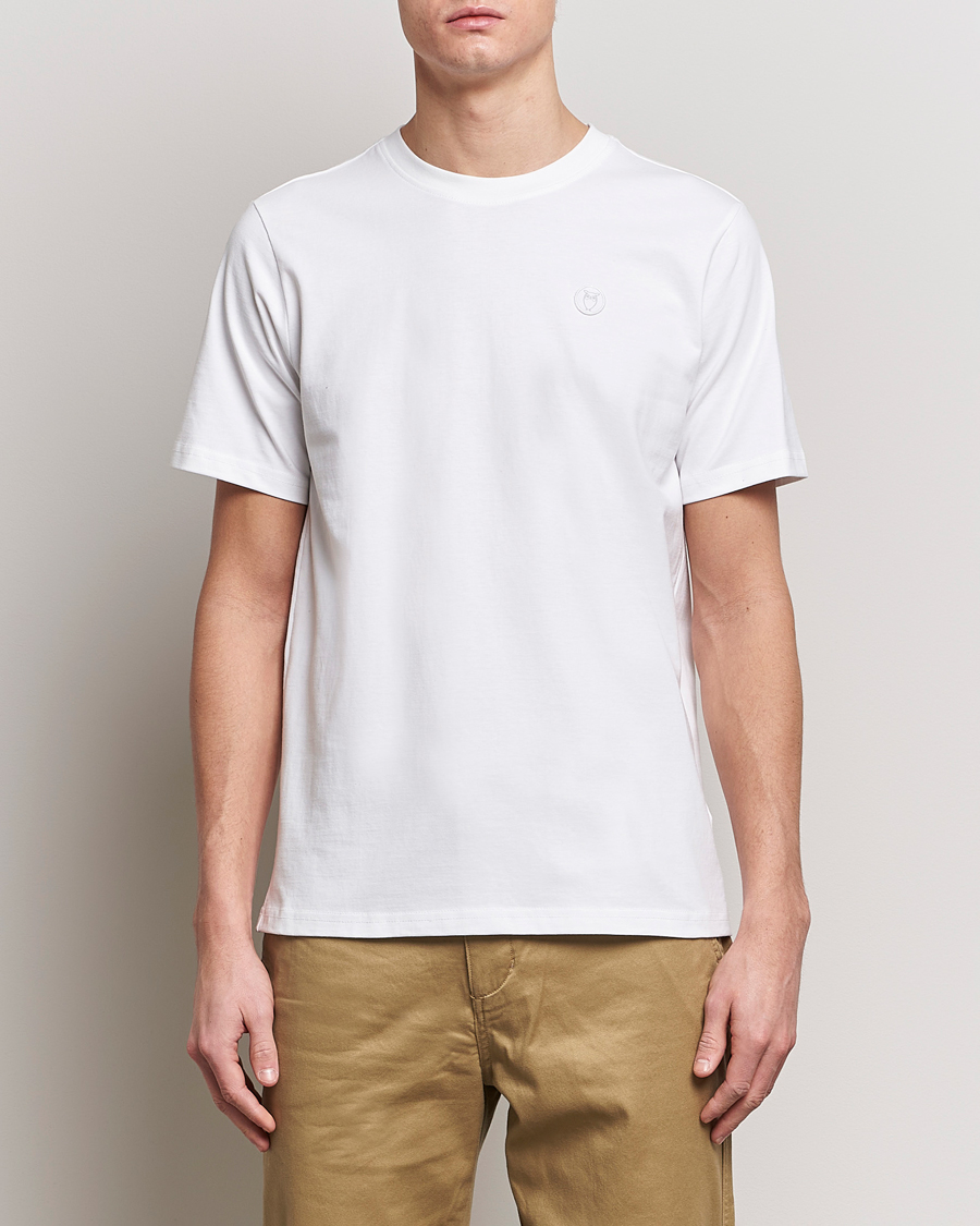 Herre | Hvide t-shirts | KnowledgeCotton Apparel | Loke Badge T-Shirt Bright White