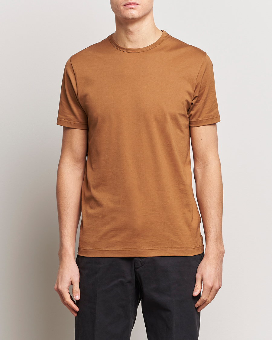 Herre | Kortærmede t-shirts | Sunspel | Crew Neck Cotton Tee Dark Camel