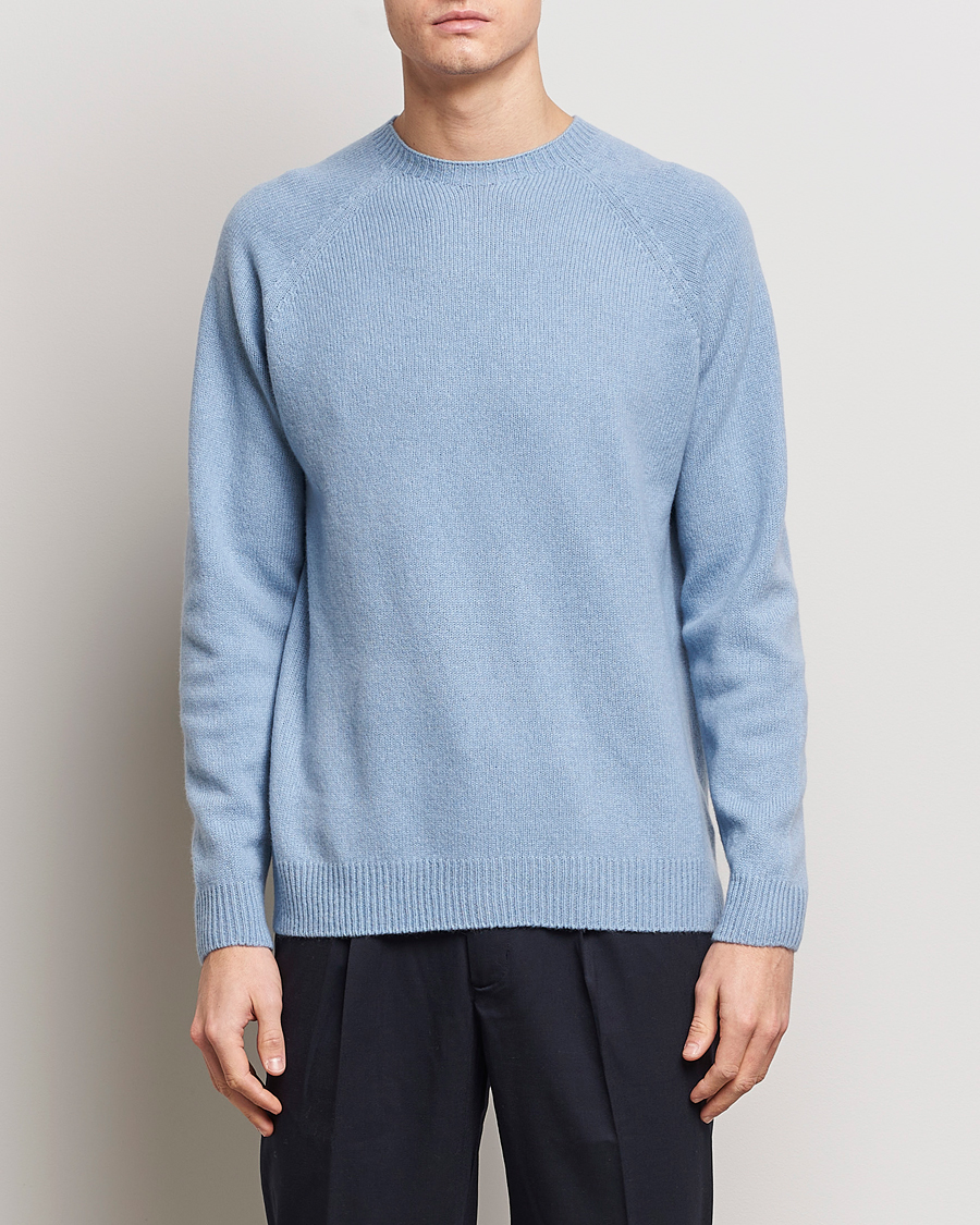 Herre | Tøj | Sunspel | Lambswool Crew Neck Sky Blue