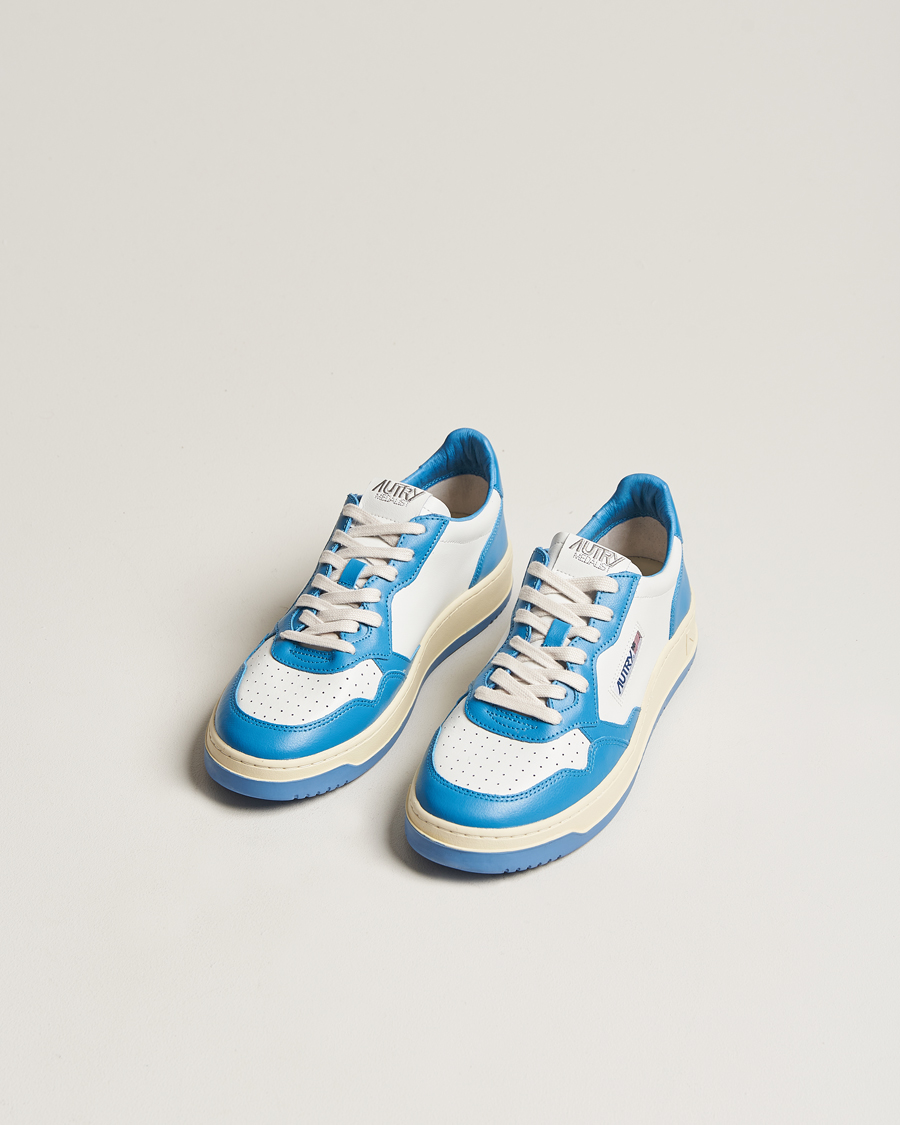 Men | Shoes | Autry | Medalist Low Bicolor Leather Sneaker White/Blue