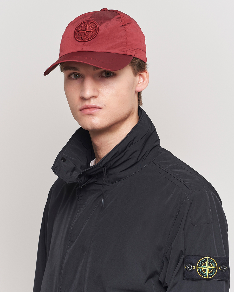 Men | Stone Island | Stone Island | Nylon Metal Cap Red