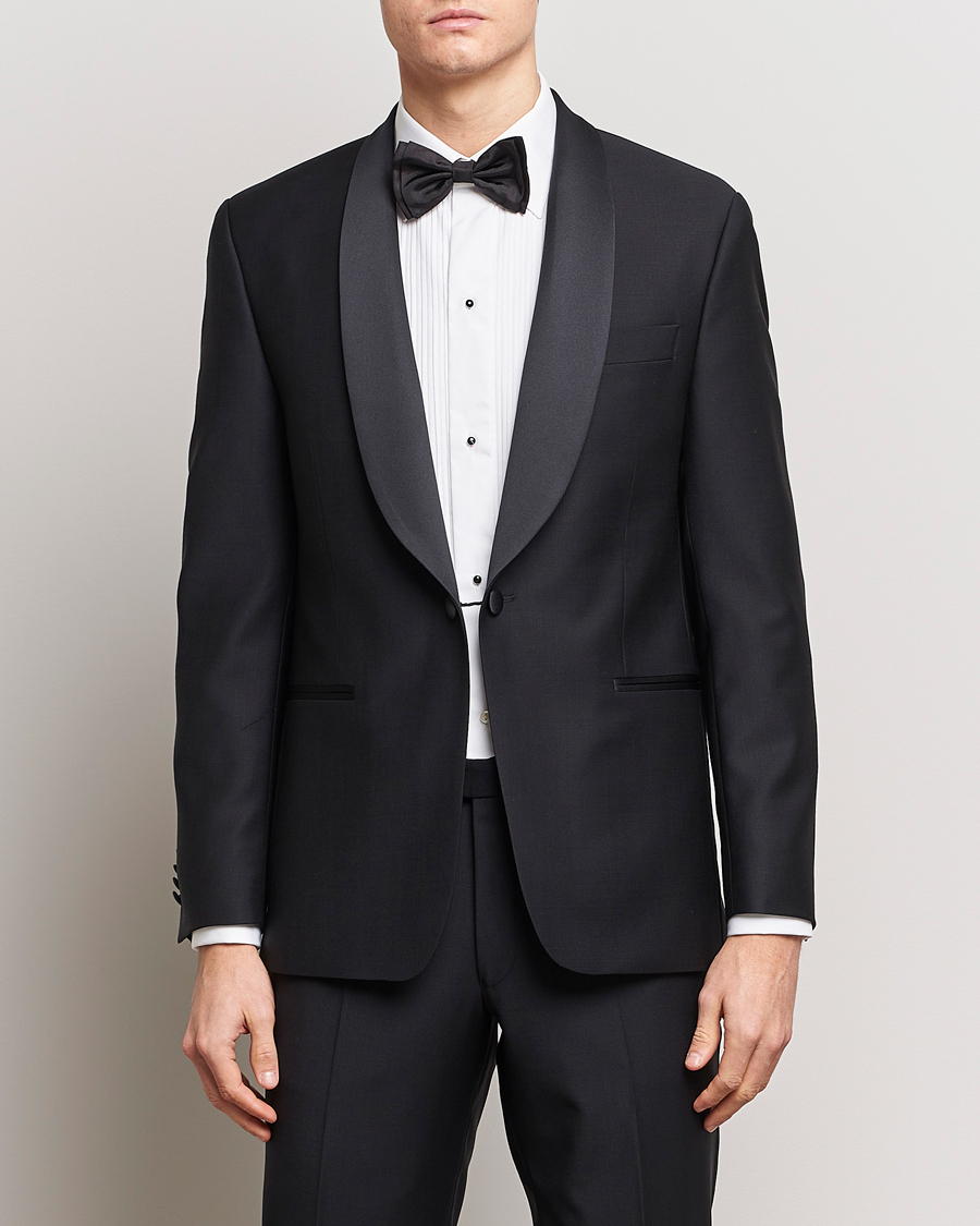 Herre | Fejr nytåret med stil | Oscar Jacobson | Figaro Wool Tuxedo Blazer Black