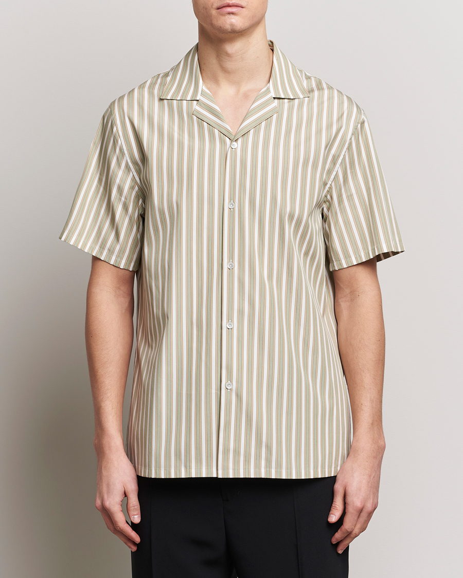 Herre | Kortærmede skjorter | Lanvin | Short Sleeve Camp Shirt Green