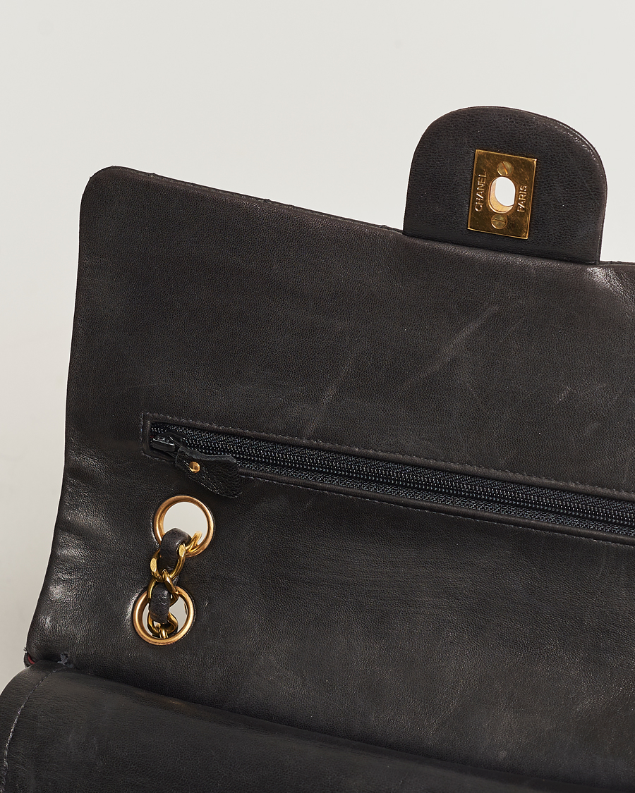 Herre | Chanel Pre-Owned Classic Medium Flap Bag Calf Leather Black | Chanel Pre-Owned | Classic Medium Flap Bag Calf Leather Black