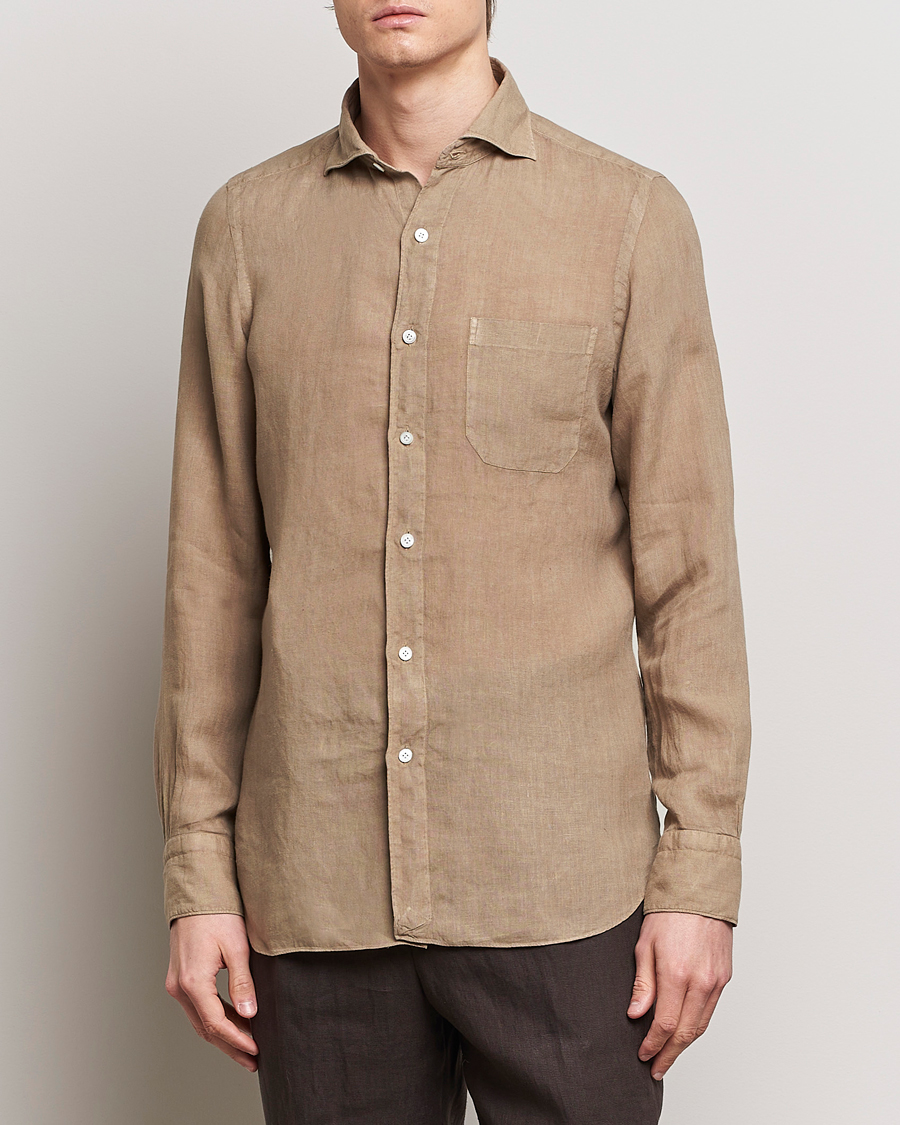 Herre | The linen lifestyle | Finamore Napoli | Gaeta Linen Pocket Shirt Taupe