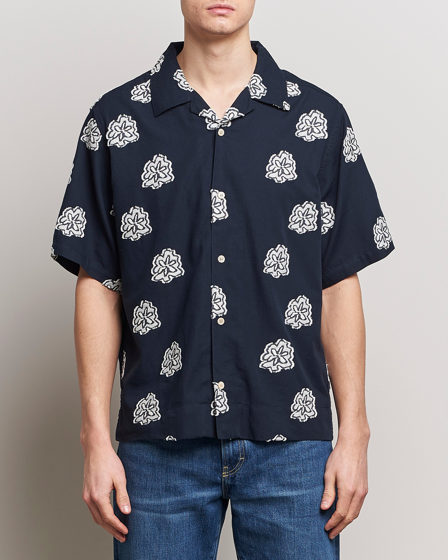 Herre | Skjorter | NN07 | Leo Printed Short Sleeve Shirt Navy Blue
