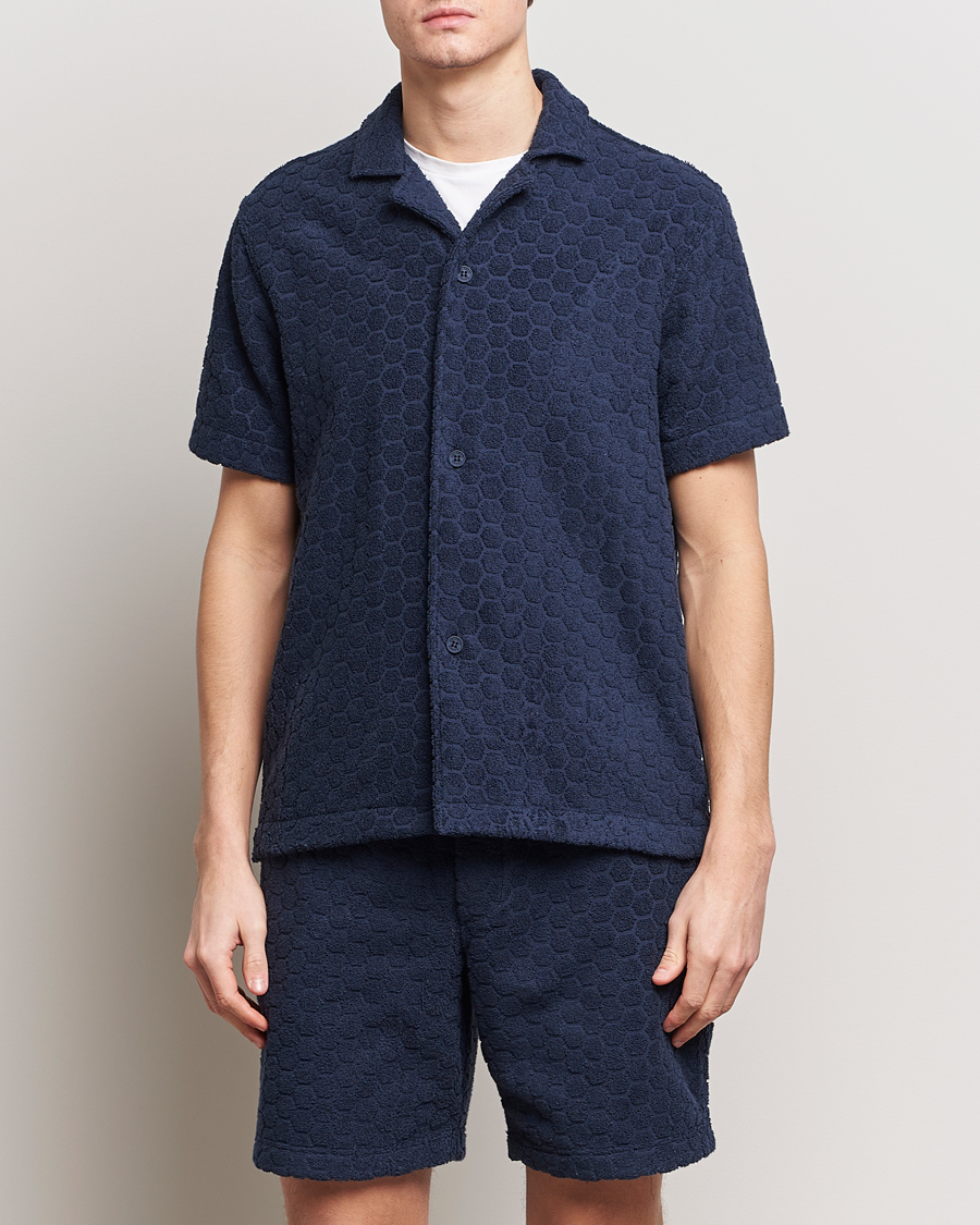 Herr |  | Orlebar Brown | Howell Atom Towelling Short Sleeve Shirt Night Iris