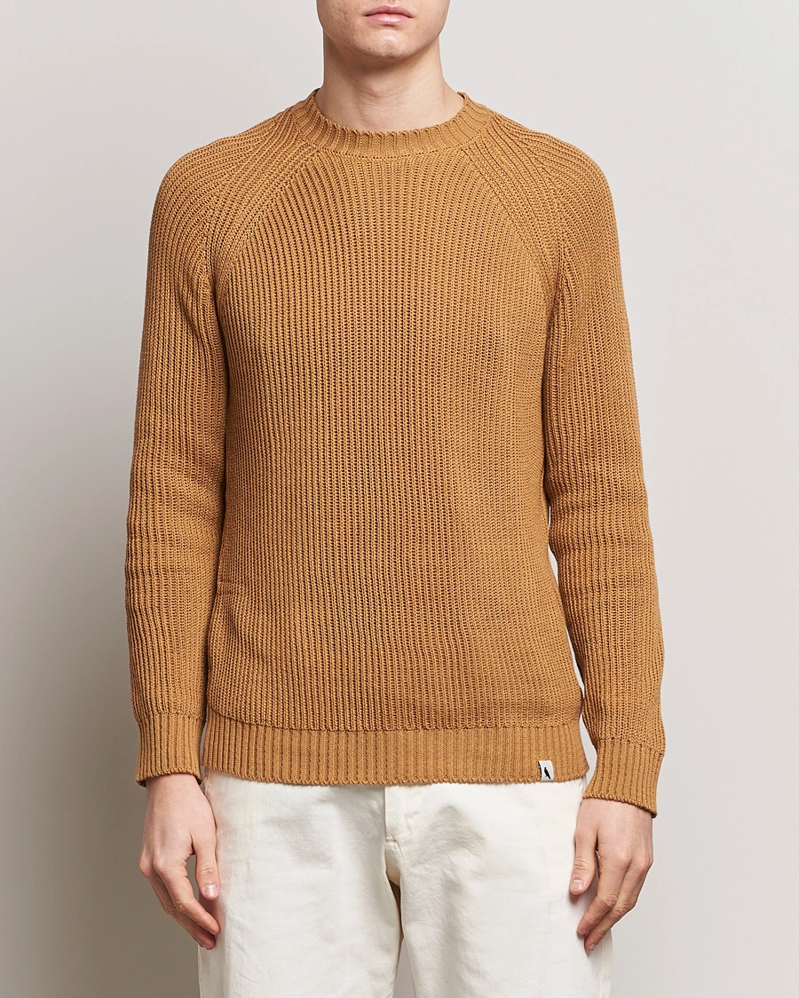 Herre | Strikkede trøjer | Peregrine | Harry Organic Cotton Sweater Amber