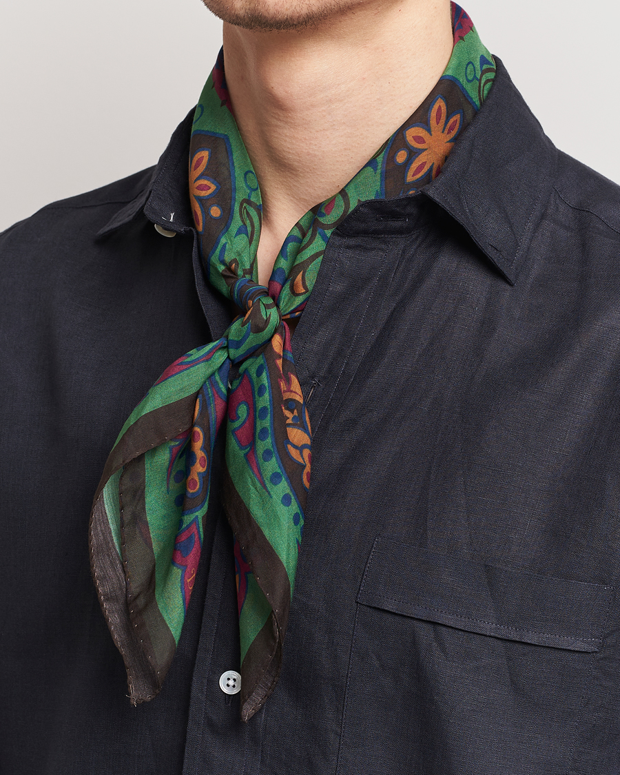 Herre | Drake's Folk Flower Bandana Green | Drake's | Folk Flower Bandana Green