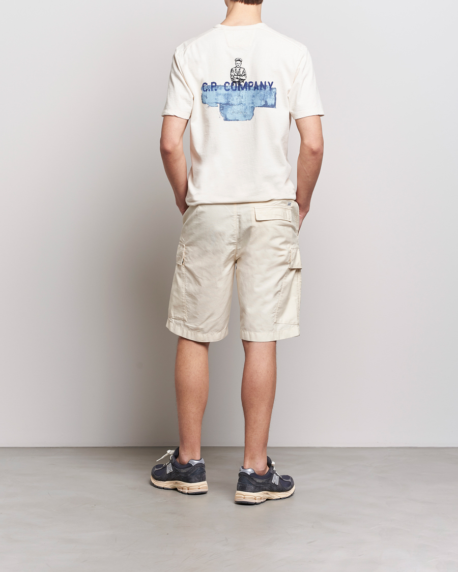 Herre | T-Shirts | C.P. Company | Short Sleeve Jersey Guscette Logo T-Shirt Natural