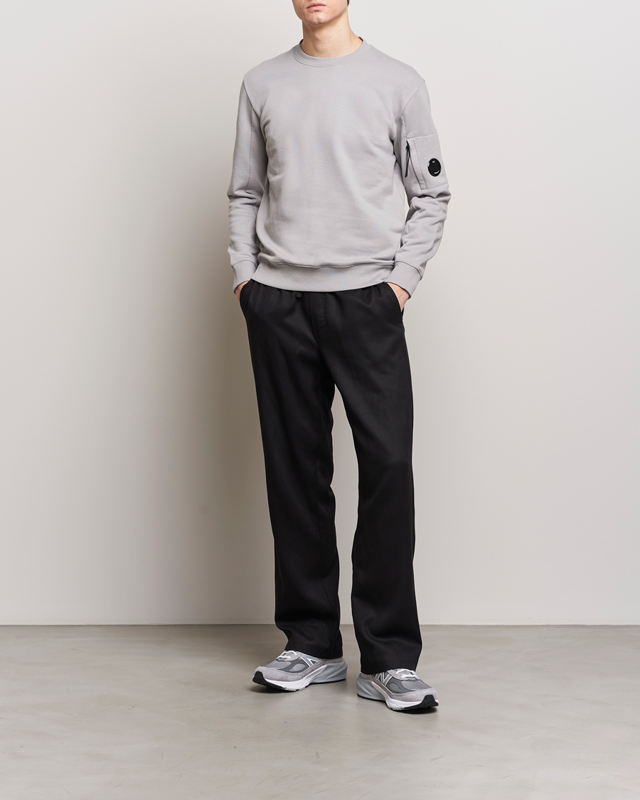 Herre | Trøjer | C.P. Company | Diagonal Raised Fleece Lens Sweatshirt Light Grey