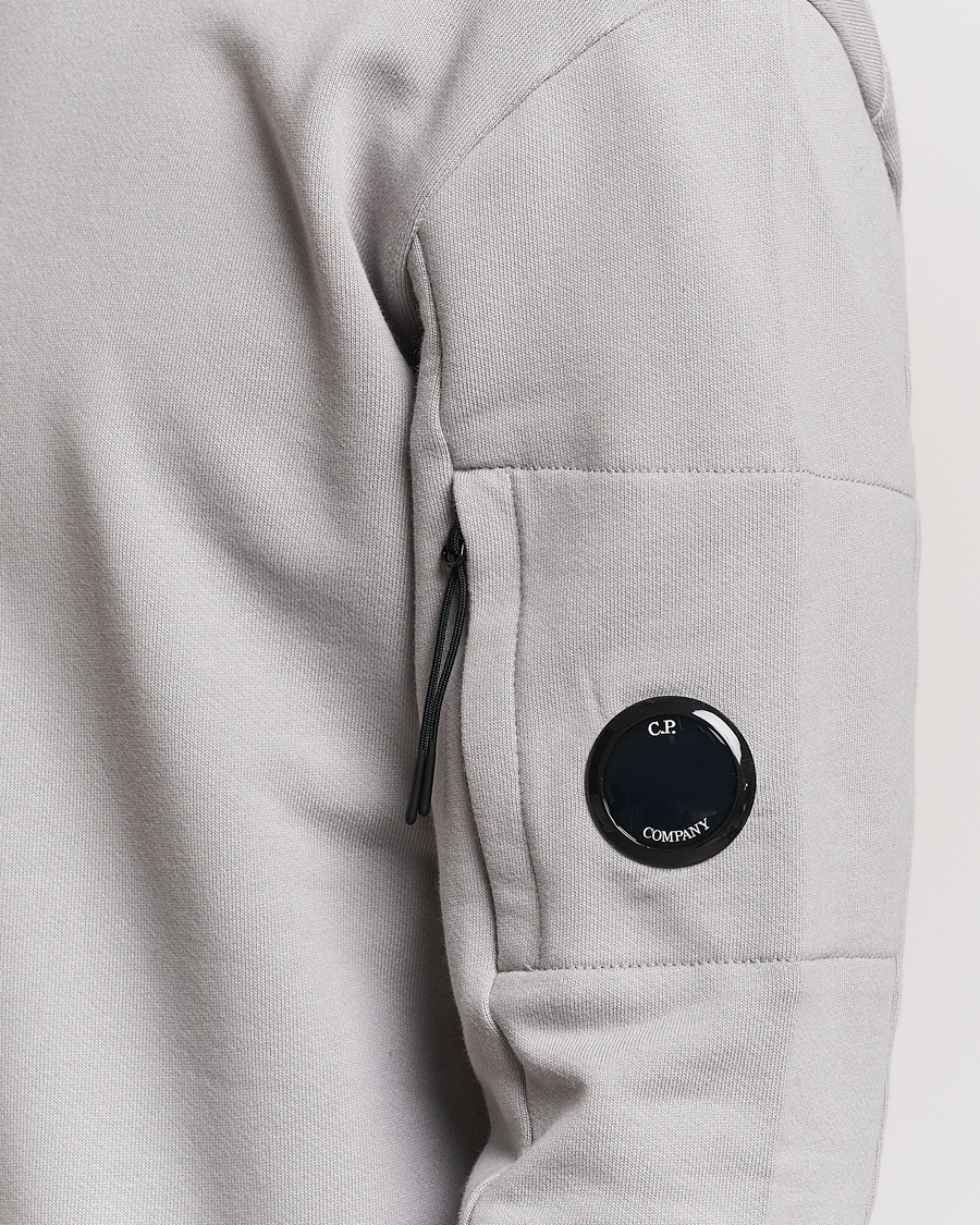 Herre | Trøjer | C.P. Company | Diagonal Raised Fleece Lens Sweatshirt Light Grey
