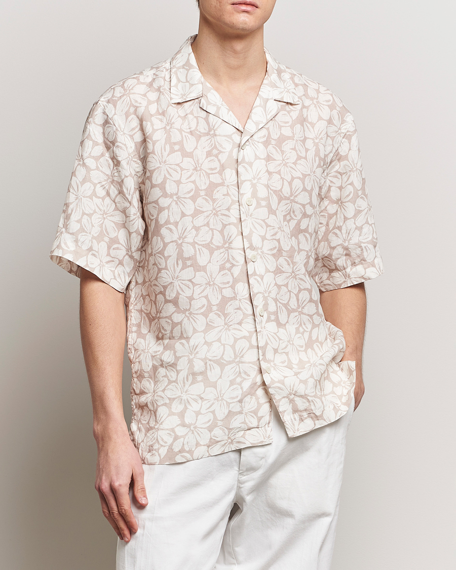 Herre | Business & Beyond | Eton | Printed Floral Linen Resort Shirt Beige
