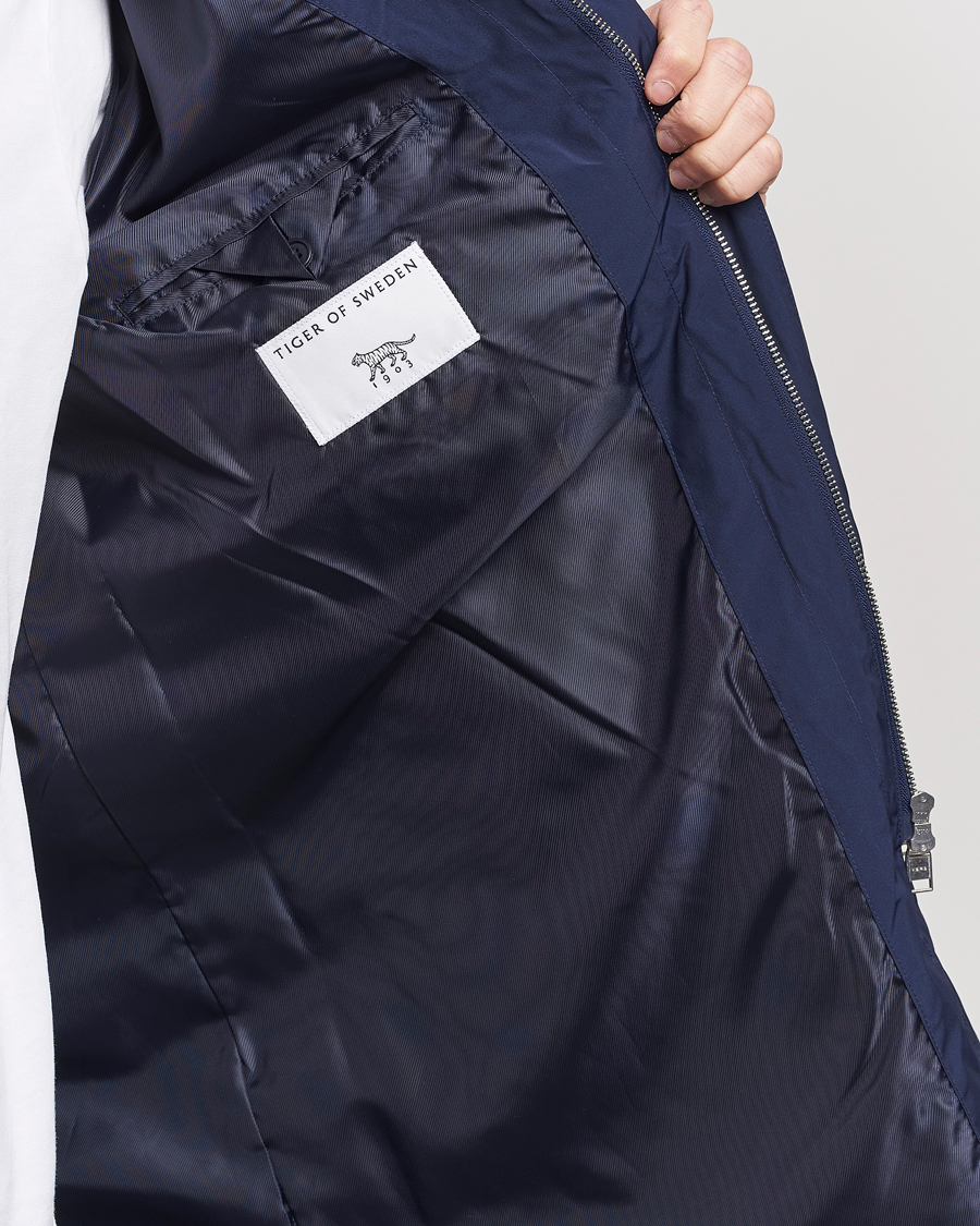 Herre | Jakker | Tiger of Sweden | Cort Car Coat Indigo
