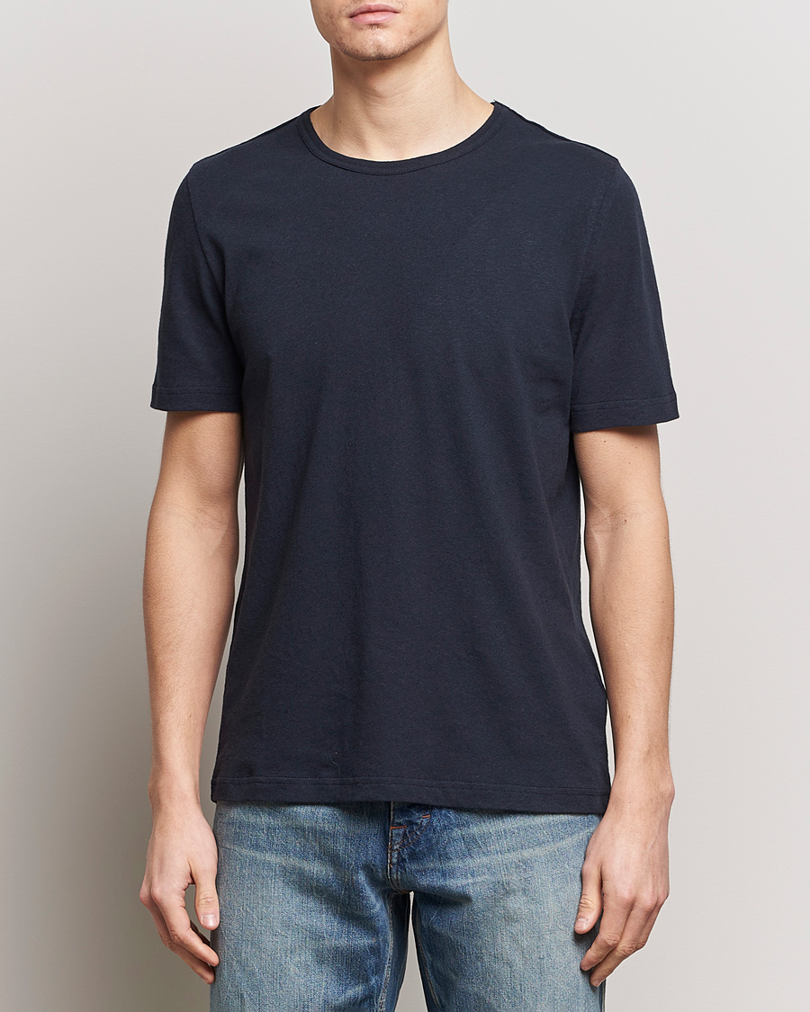 Herre | Kortærmede t-shirts | Tiger of Sweden | Olaf Cotton/Linen Crew Neck T-Shirt Light Ink