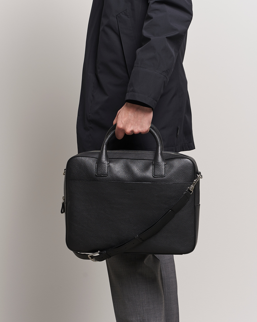 Herre | Business & Beyond | Tiger of Sweden | Capa Grained Leather Briefcase Black