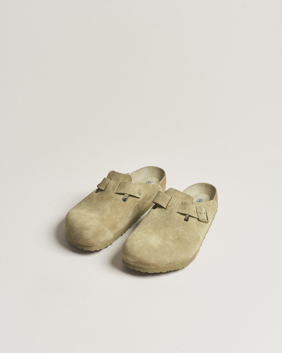 Herre | BIRKENSTOCK Boston Soft Footbed Faded Khaki Suede | BIRKENSTOCK | Boston Soft Footbed Faded Khaki Suede