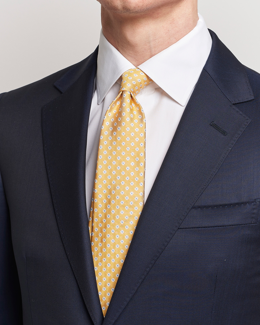 Herre | Italian Department | Kiton | Micro Flower Silk Tie Yellow