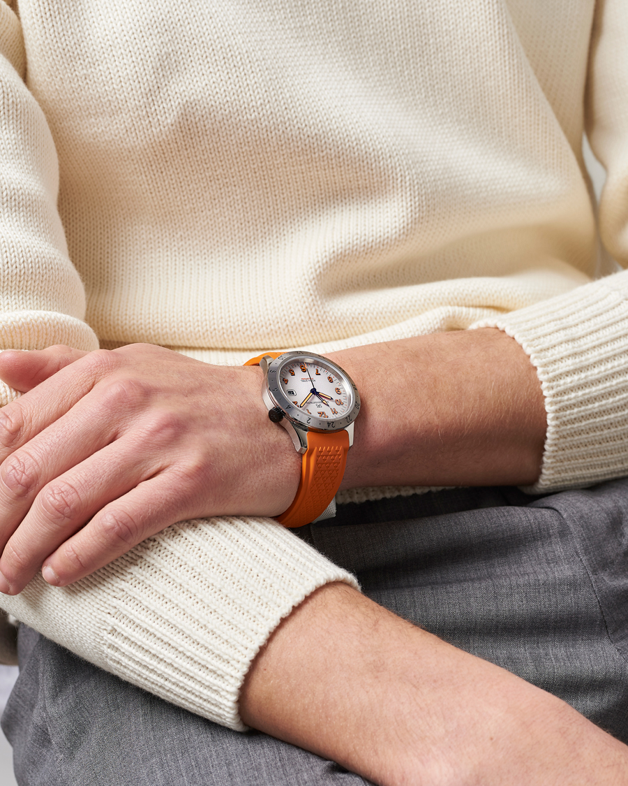 Herre | Sjöö Sandström Royal Steel Worldtimer 41mm Annual Edition Orange | Sjöö Sandström | Royal Steel Worldtimer 41mm Annual Edition Orange