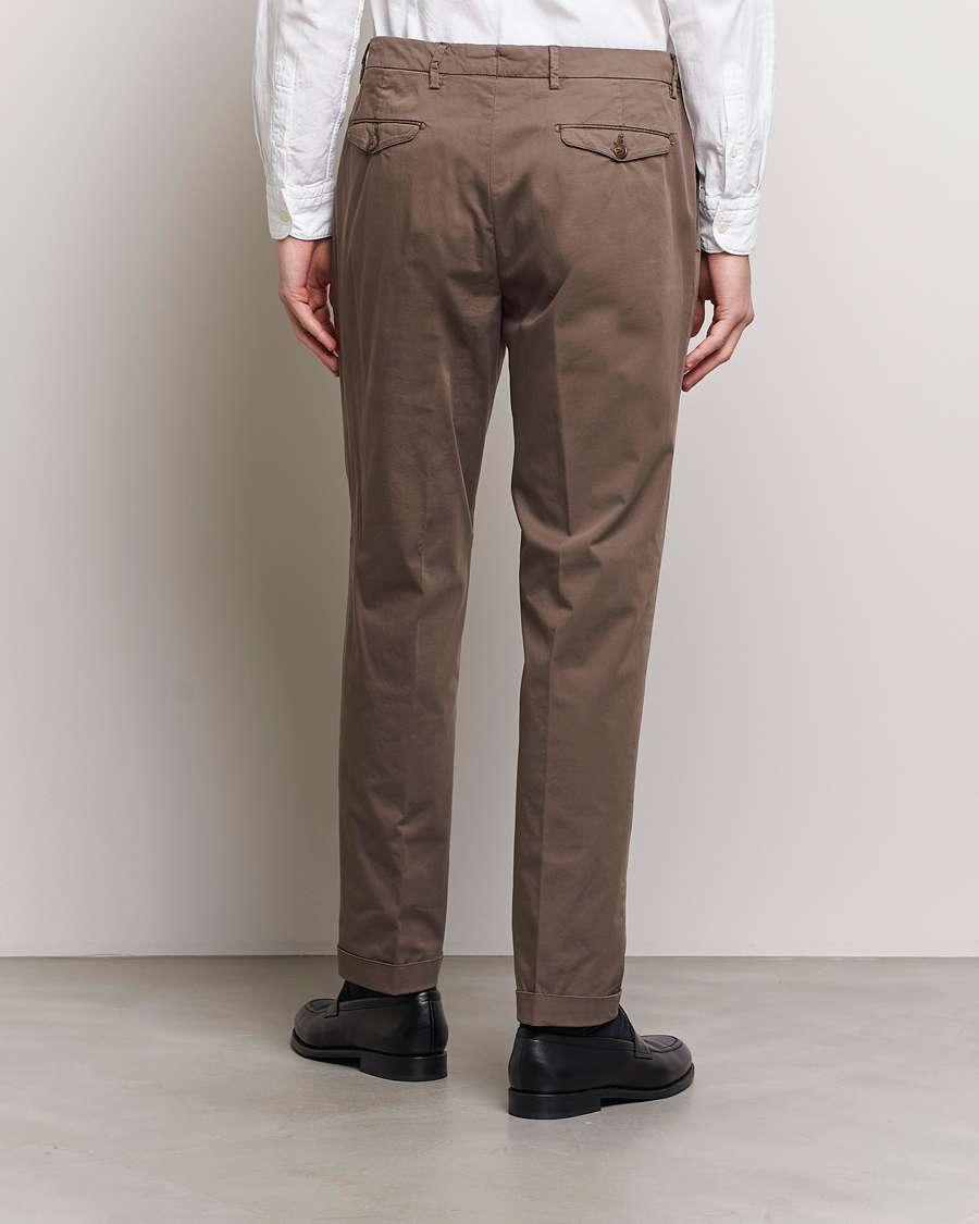 Herre | Bukser | Briglia 1949 | Easy Fit Pleated Cotton Stretch Chino Brown