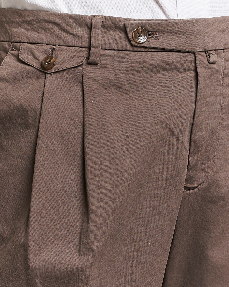 Herre | Bukser | Briglia 1949 | Easy Fit Pleated Cotton Stretch Chino Brown