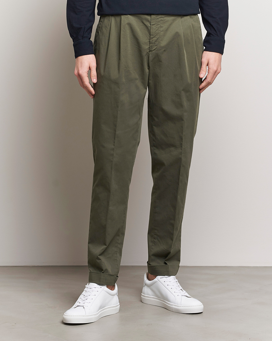 Herre | Afdelinger | Briglia 1949 | Easy Fit Pleated Cotton Stretch Chino Olive