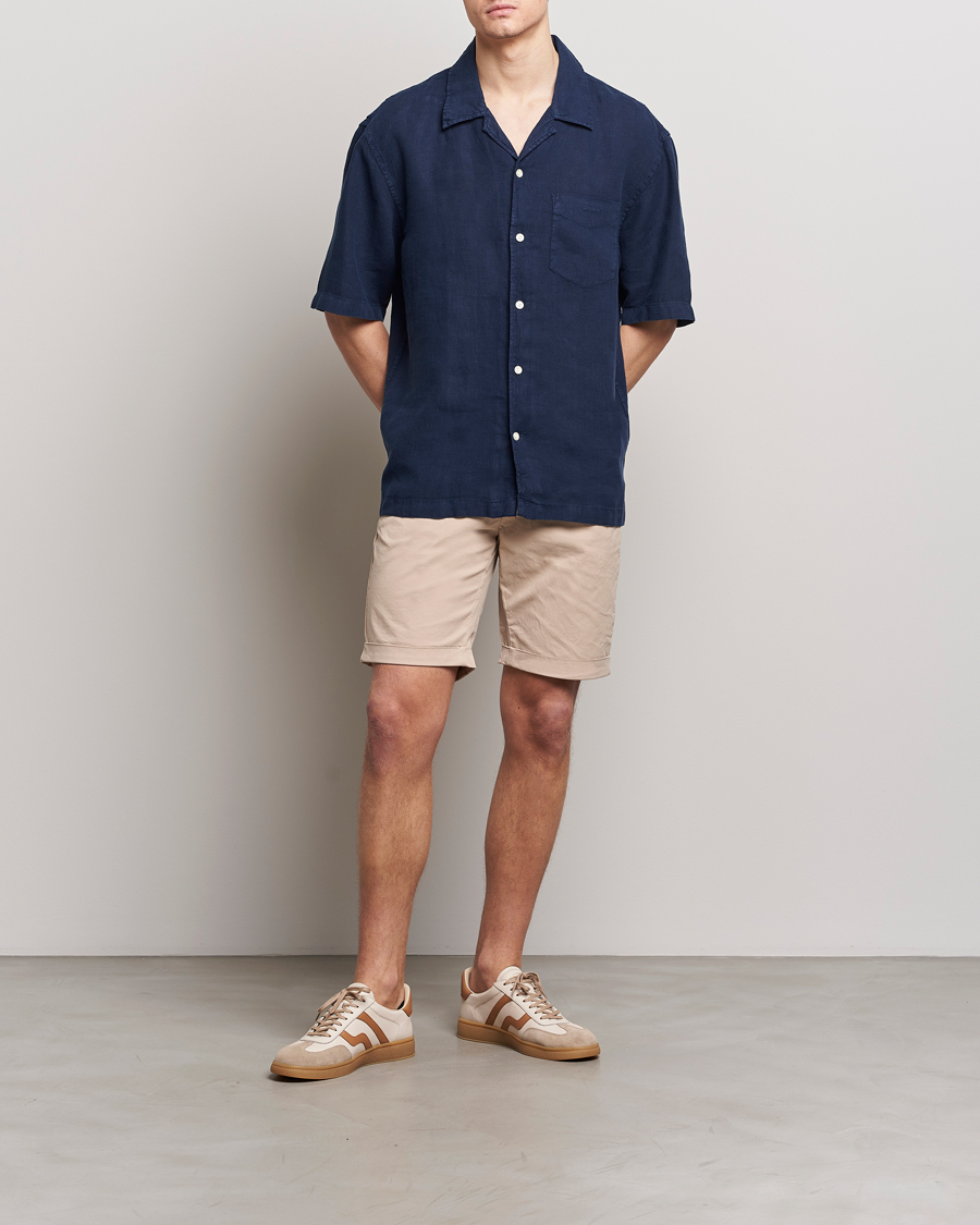 Herre |  | GANT | Relaxed Fit Linen Resort Short Sleeve Shirt Marine