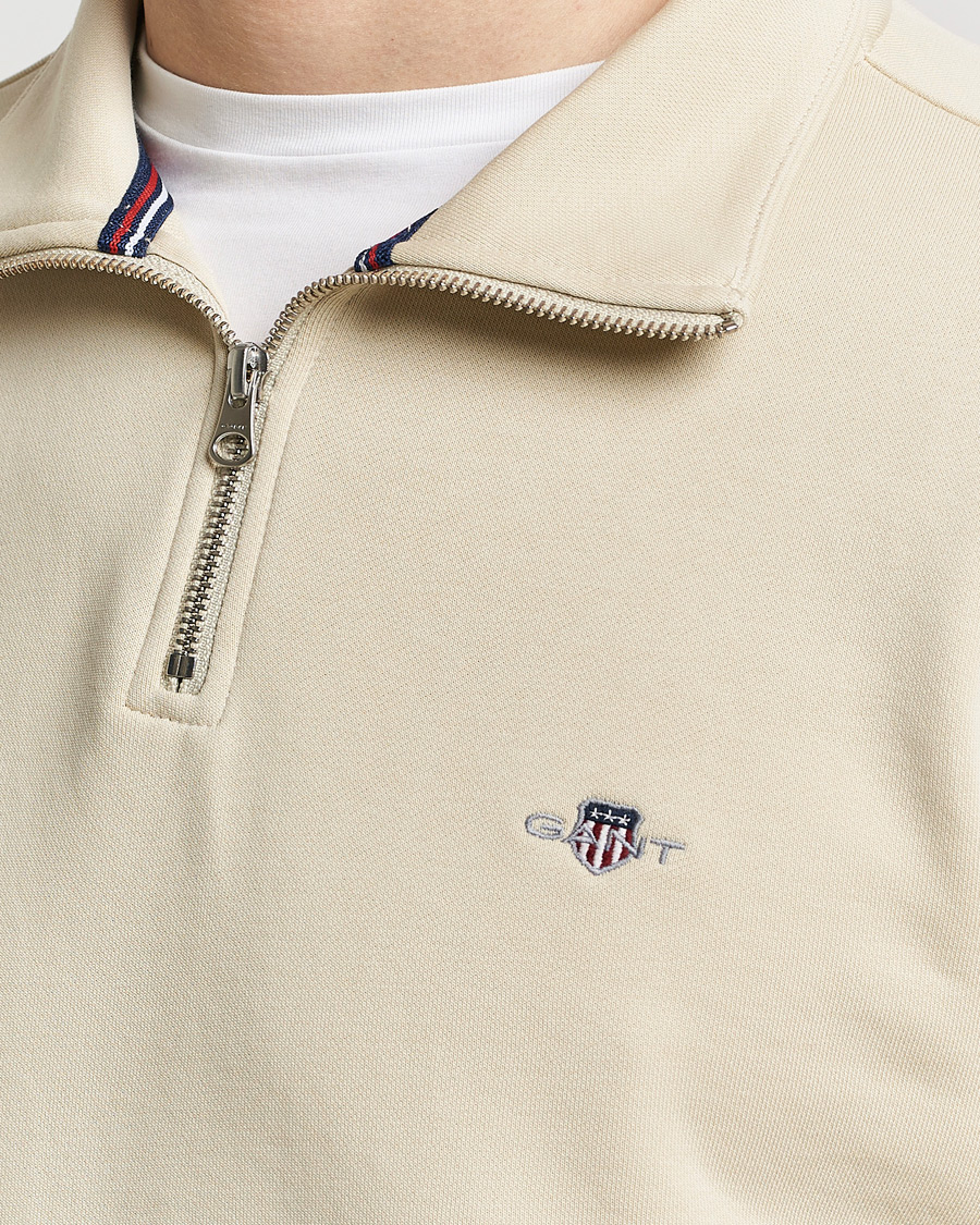 Herre | Trøjer | GANT | Original Shield Half Zip Sweater Silky Beige