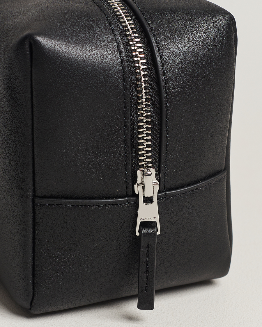 Herre | GANT Leather Wash Bag Black | GANT | Leather Wash Bag Black