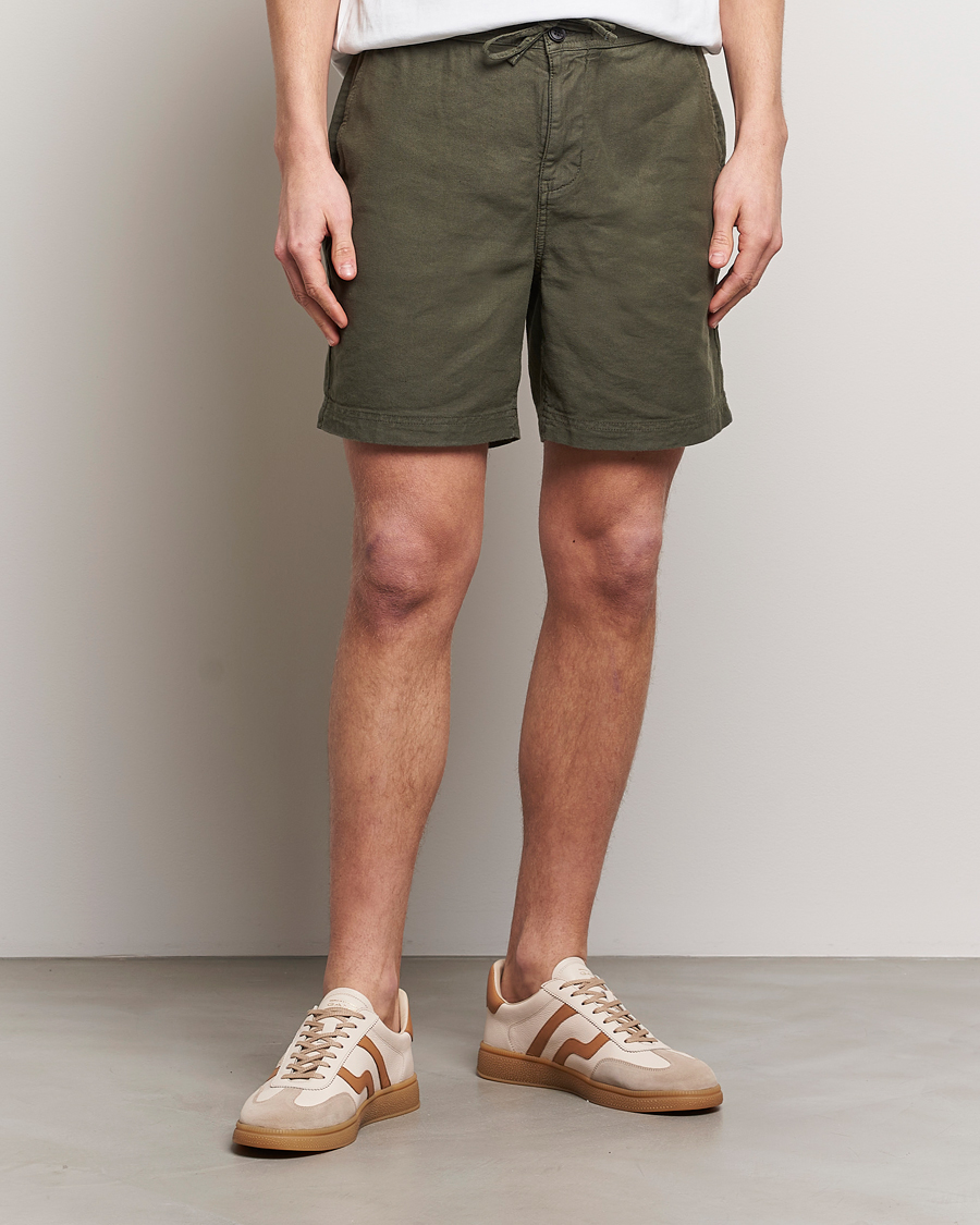 Herre | Nyheder | Morris | Fenix Linen Shorts Olive