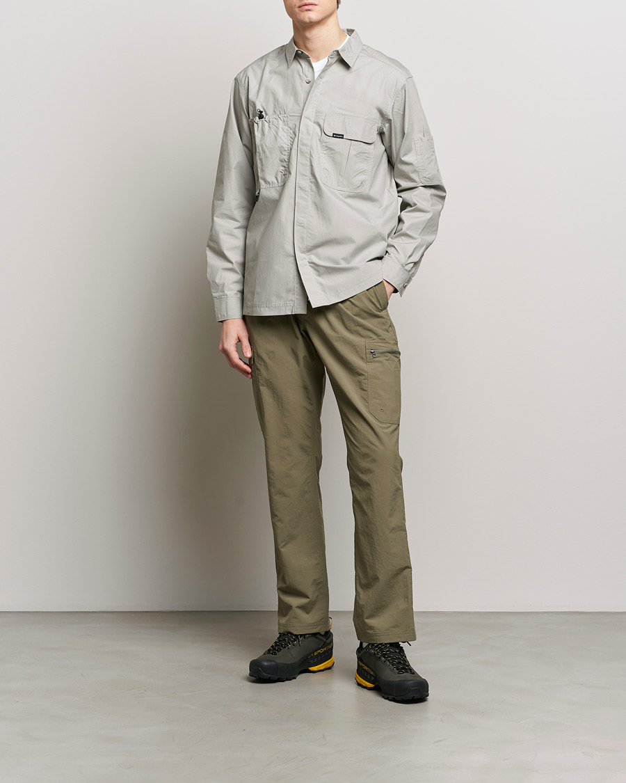 Herre | Skjorter | Columbia | Landroamer Cargo Shirt Flint Grey