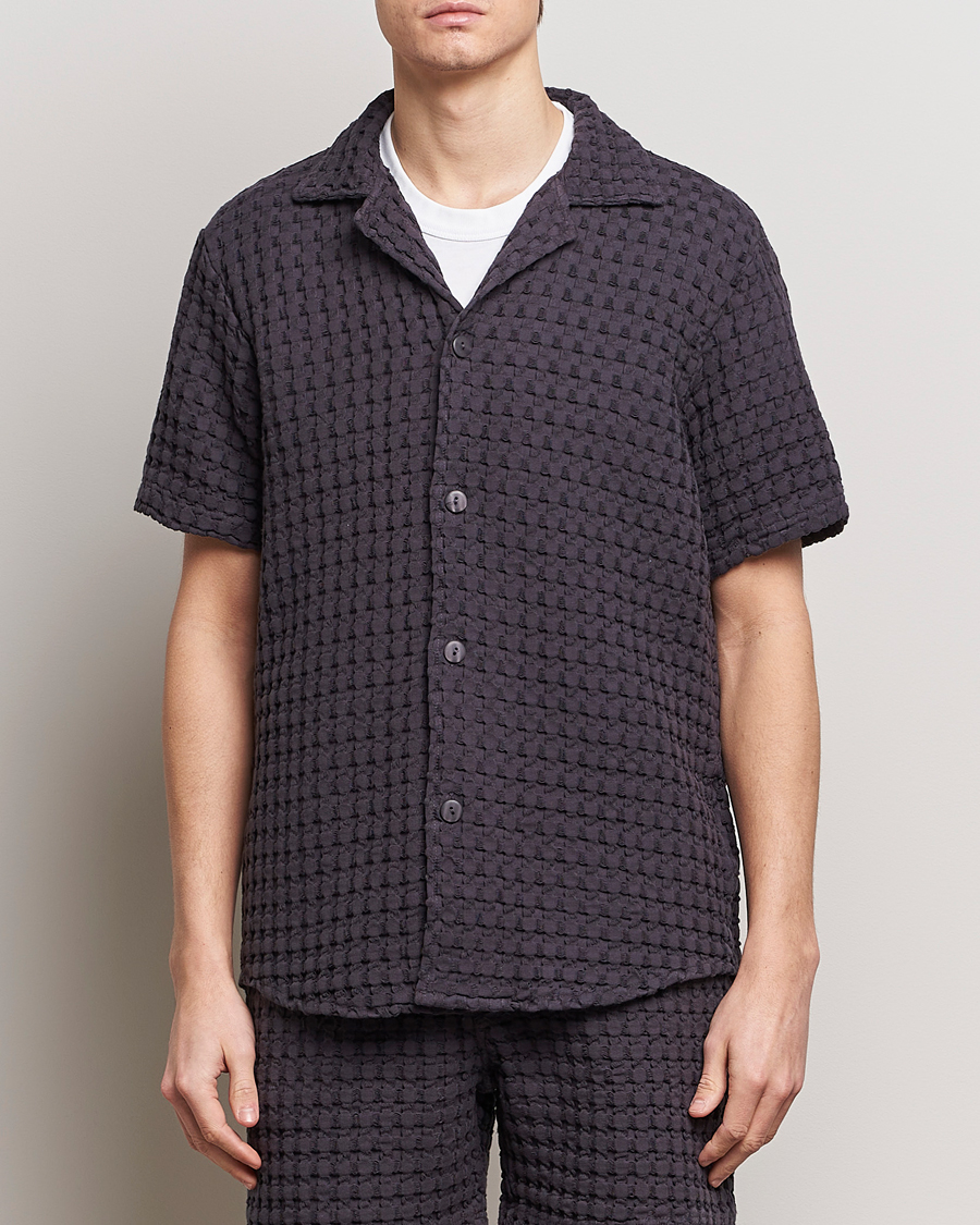 Herre | Kortærmede skjorter | OAS | Cuba Waffle Shirt Nearly Black