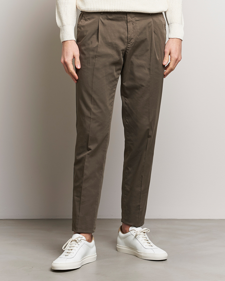 Herre | Italian Department | PT01 | Slim Fit Garment Dyed Stretch Chinos Dark Brown