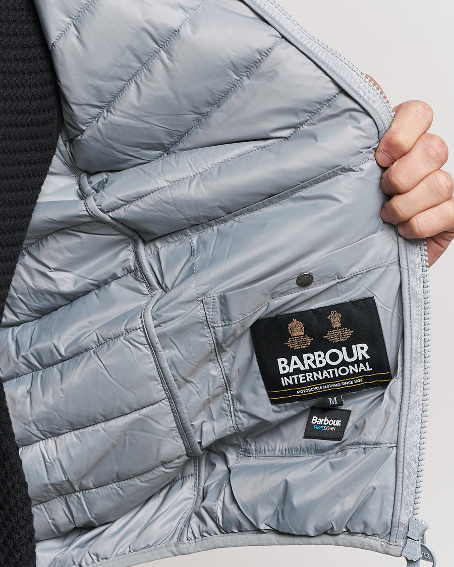 Herre | Jakker | Barbour International | Tourer Reed Gilet Ultimate Grey