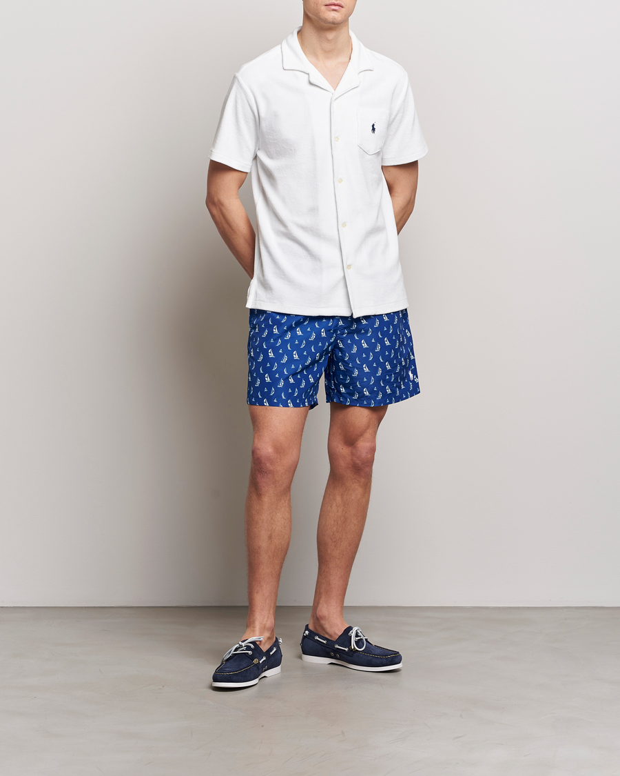 Herre | Badebukser | Polo Ralph Lauren | Recycled Traveler Printed Swimshorts Blue Sail