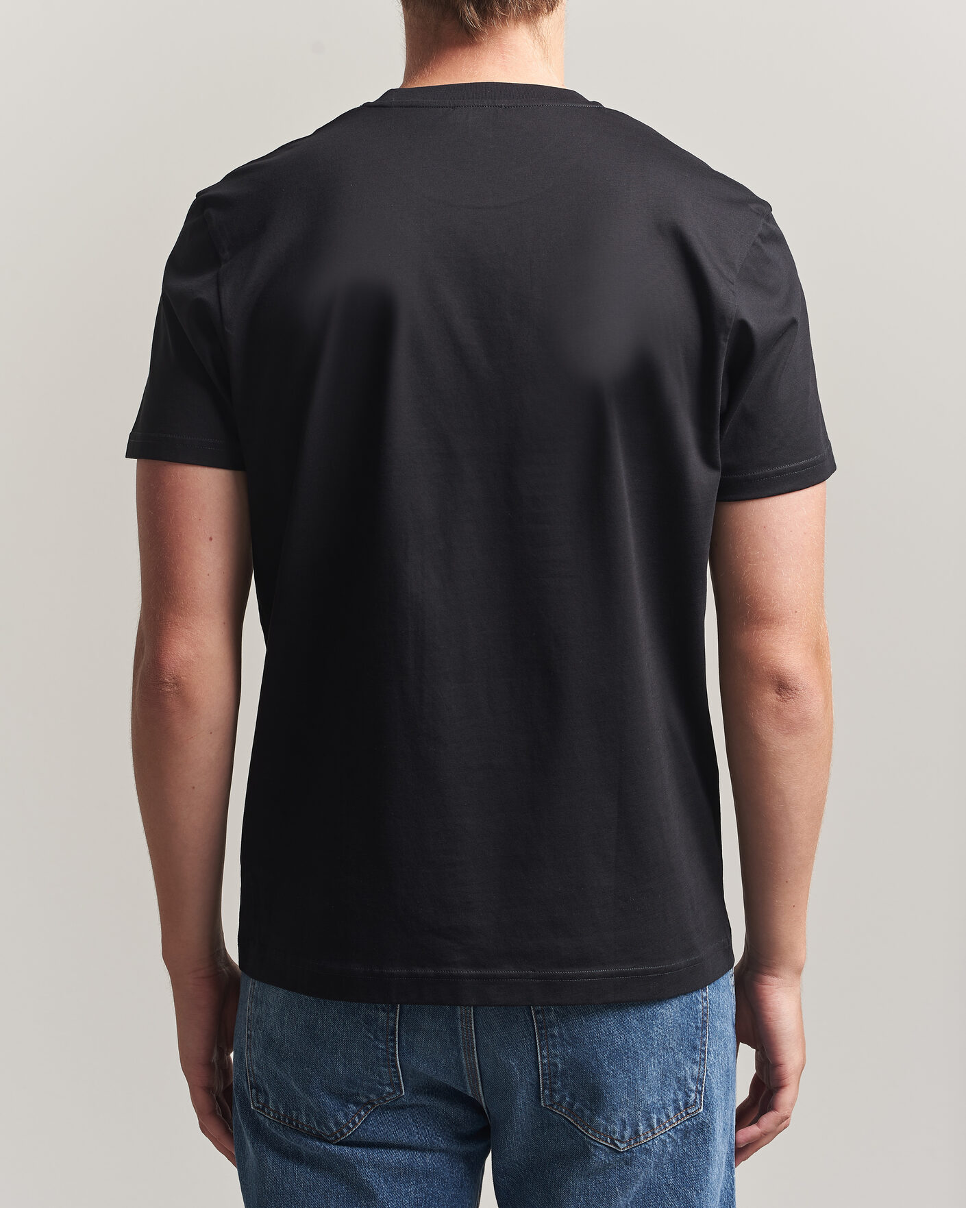 Herre | T-Shirts | Sunspel | Riviera Midweight T-Shirt Black