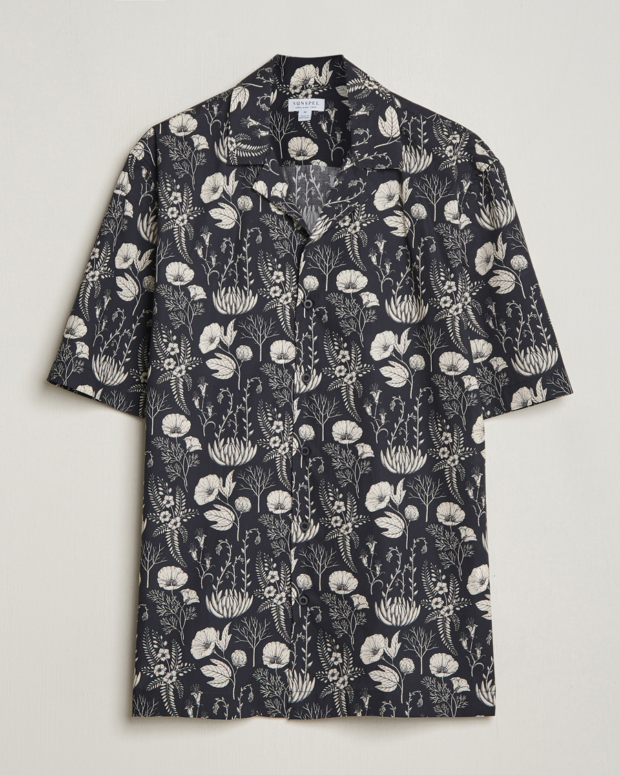 Herre | Skjorter | Sunspel | Katie Scott Short Sleeve Printed Resort Shirt Black