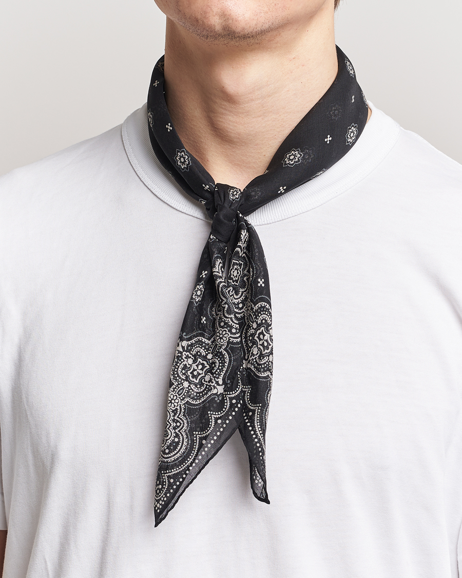 Herre | Tørklæde | Amanda Christensen | Cotton Voilé Printed Medallion Bandana Black