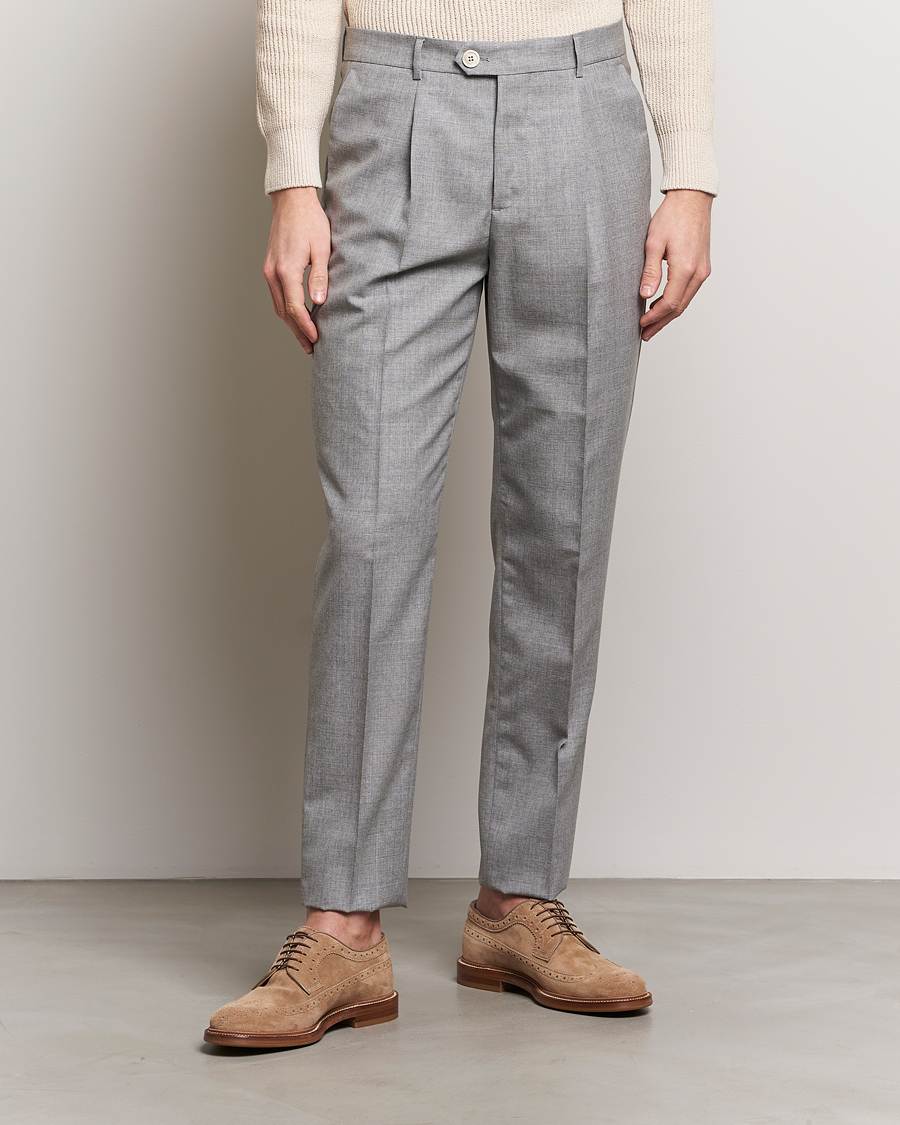 Men |  | Brunello Cucinelli | Pleated Wool Trousers Light Grey