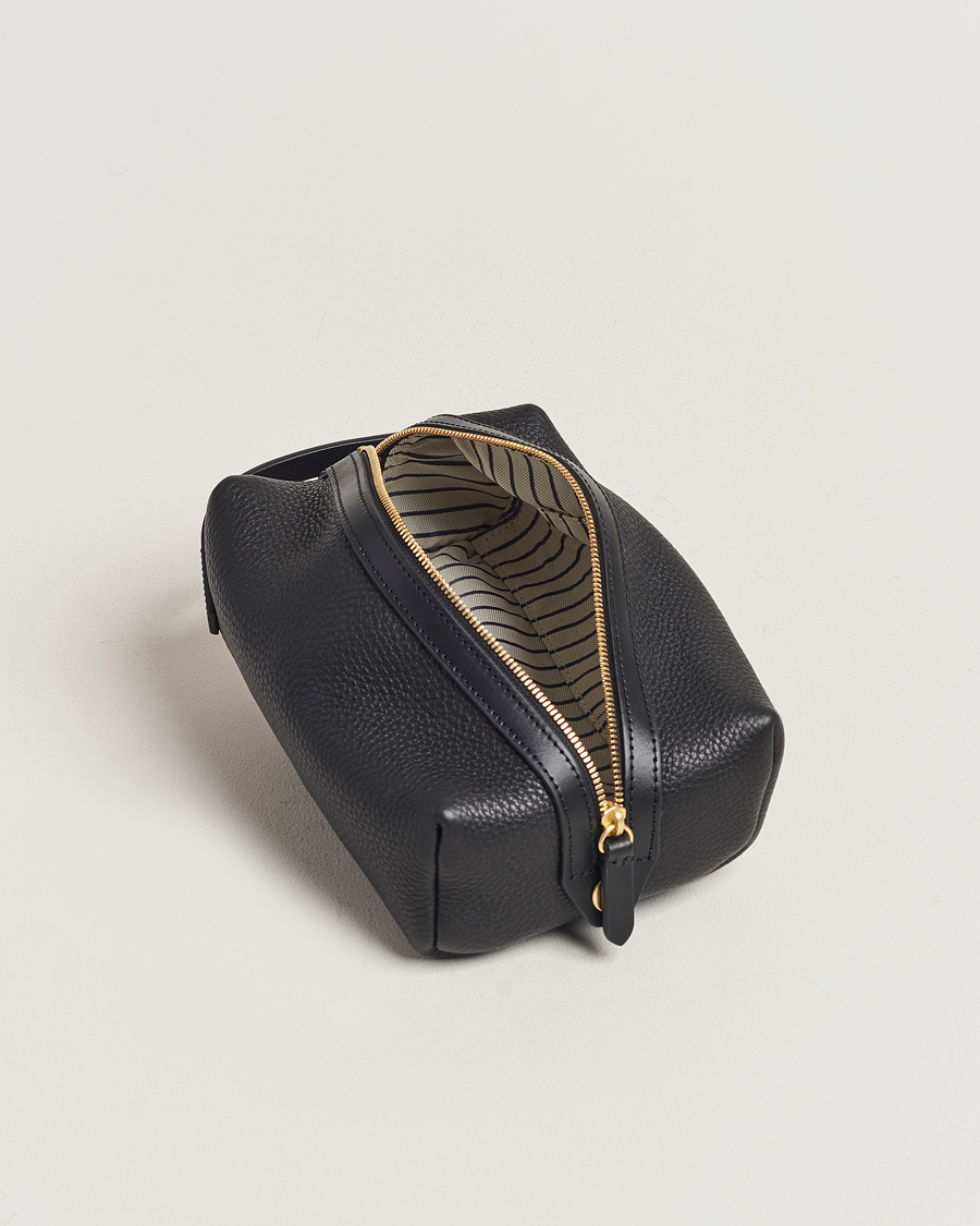 Herre | Tasker | Mismo | Groom Pebbled Leather Washbag Black
